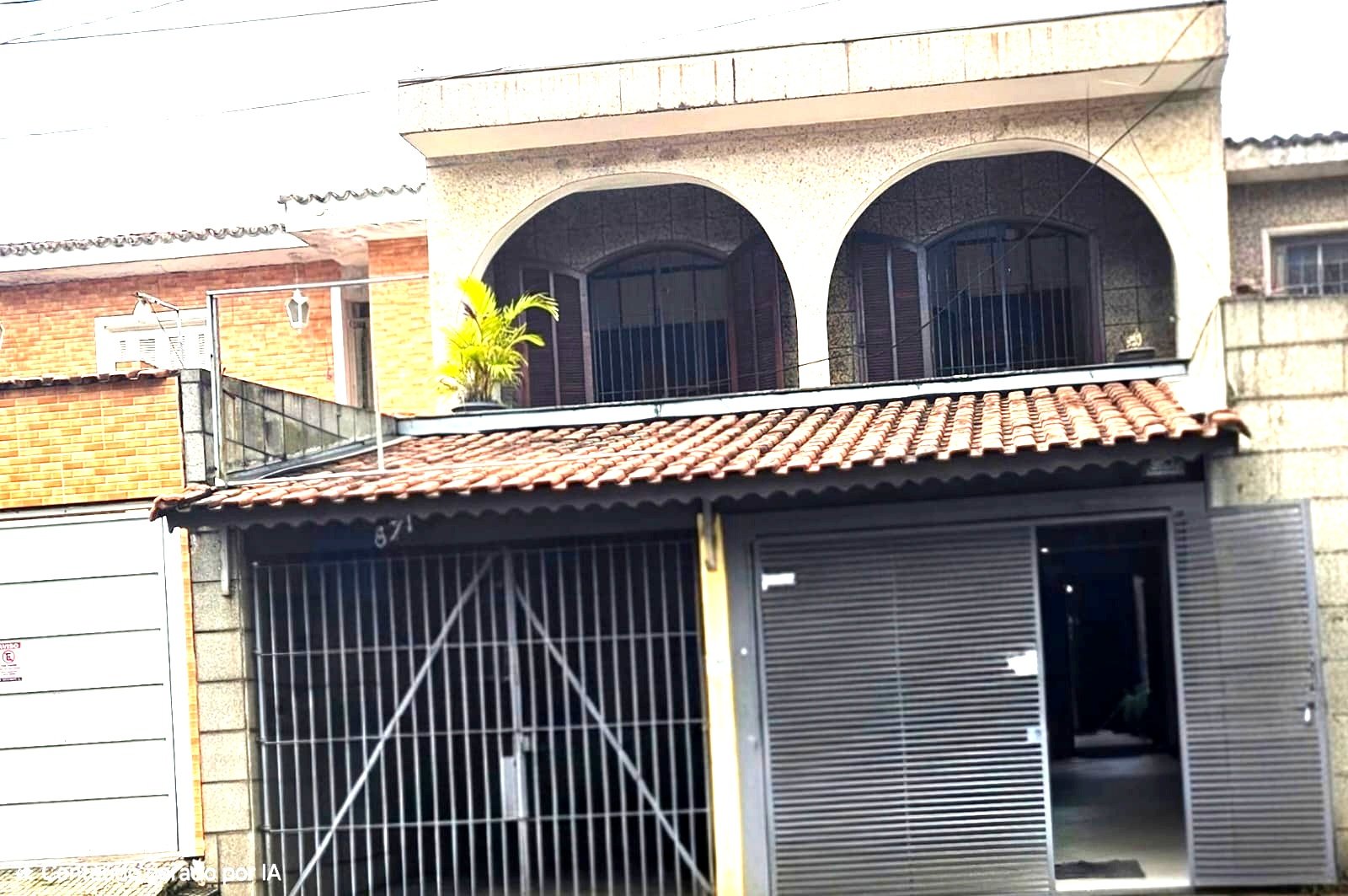 Sobrado com salão comercial — Santa Terezinha, SBC