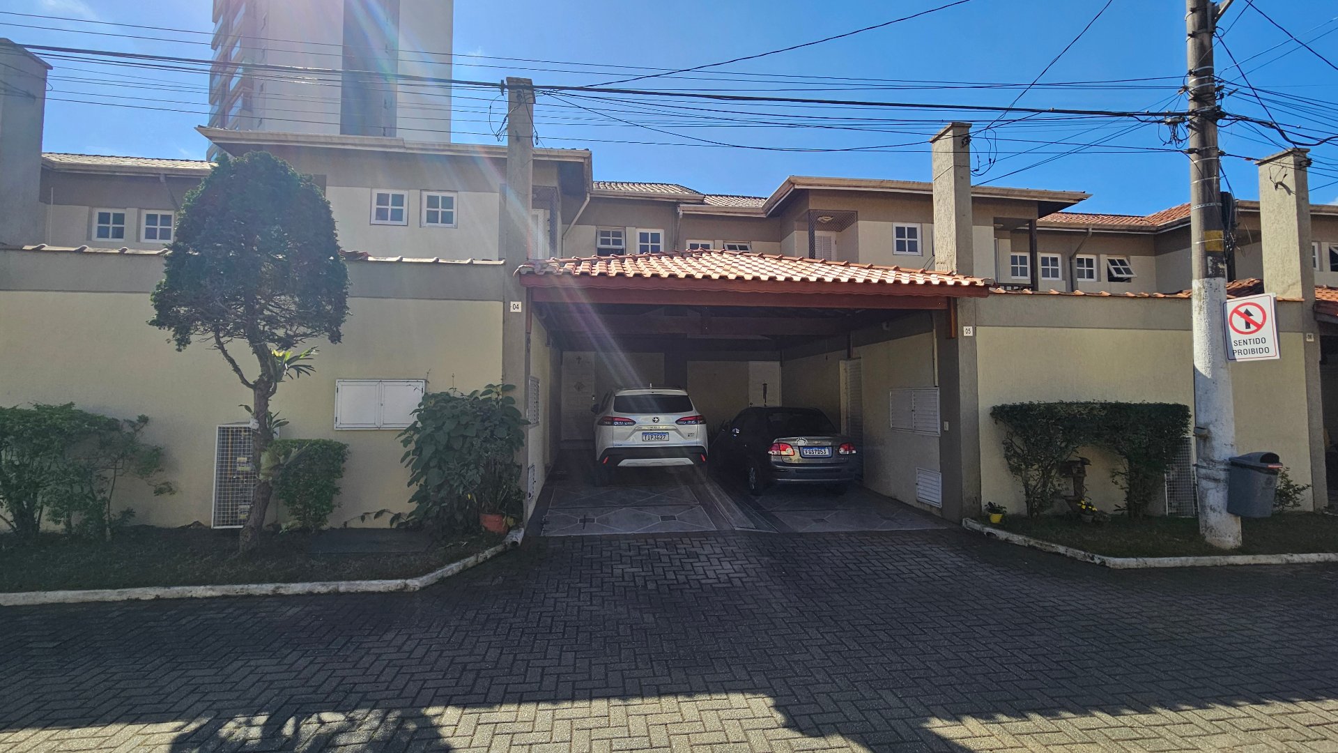 Sobrado em condomínio fechado — Demarchi, SBC